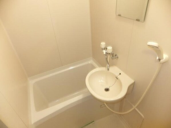 アムール鶴川の物件内観写真